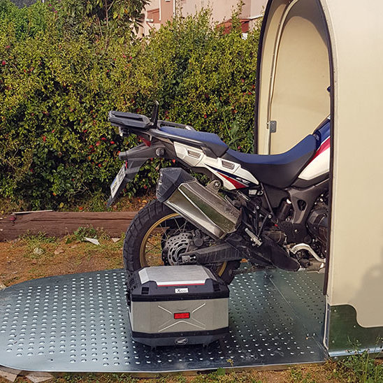 İstanbul Honda Africa Twin model 2 montajı resim 1